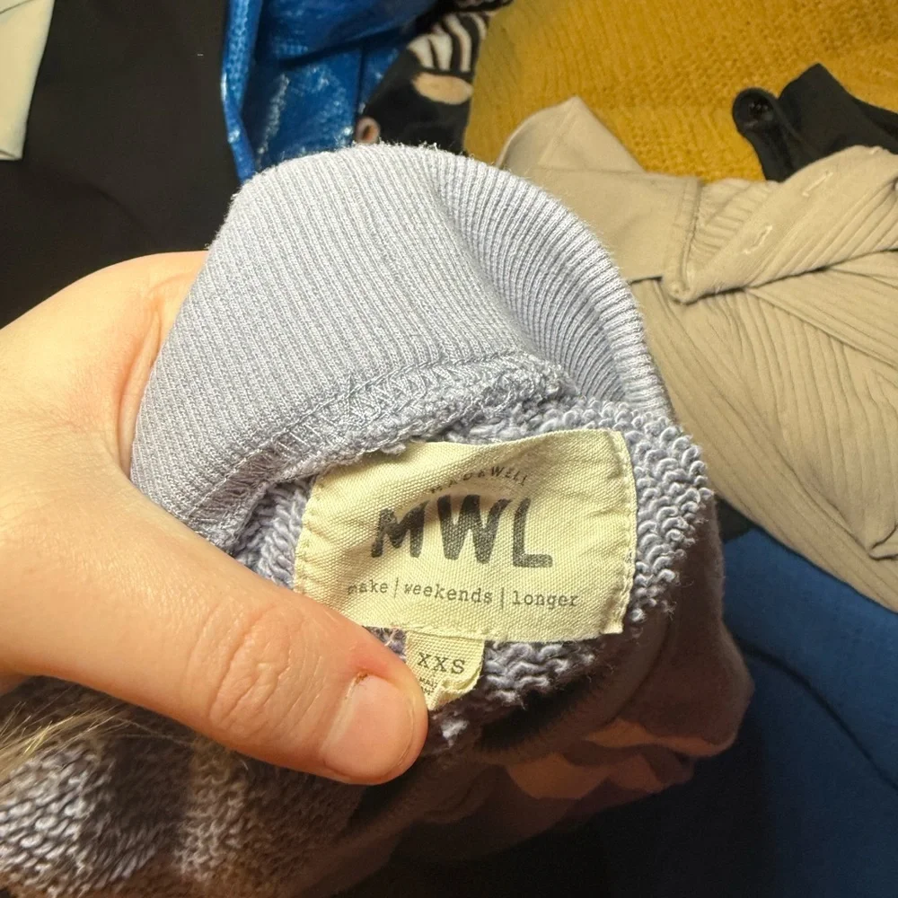 Madewell Light Blue Athletic Shorts with Cream Stripes - Picture 2 of 2
